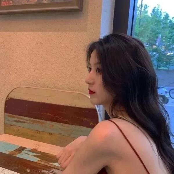 离去的女人 高清封面